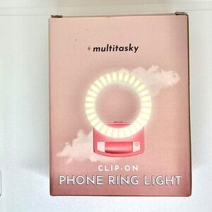 Multitasks Clip on Phone Ring Light. New